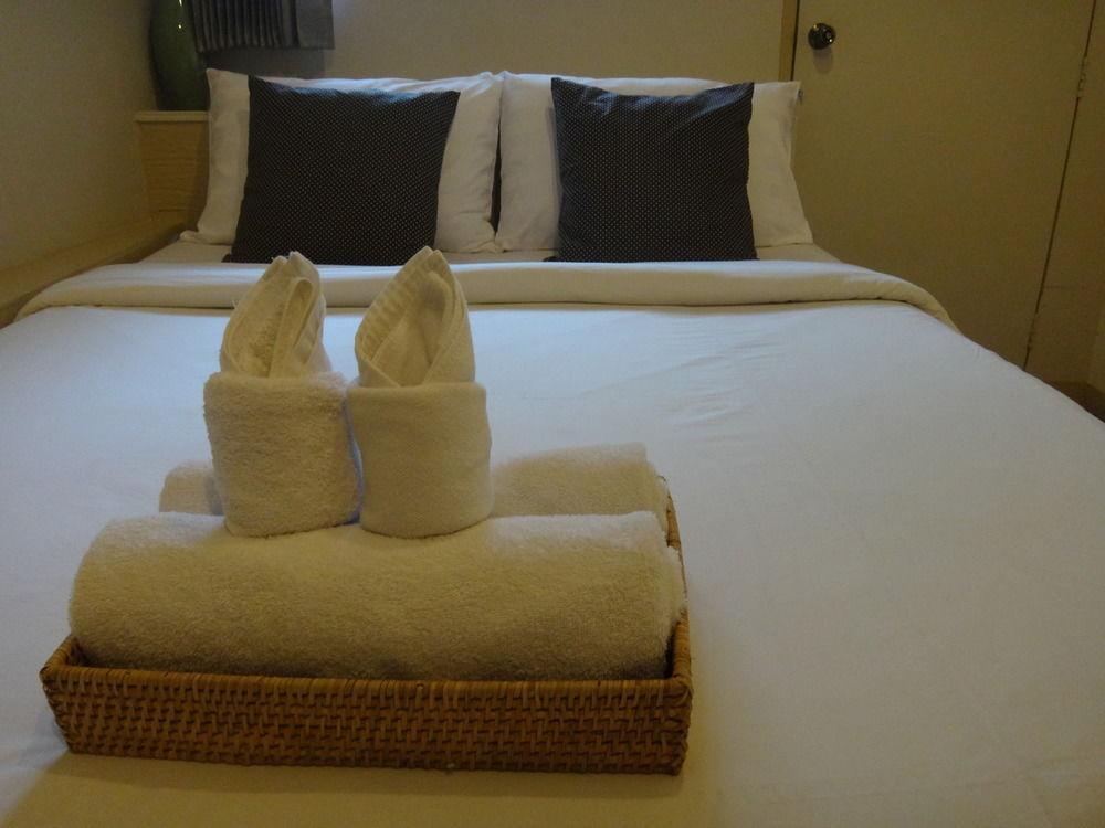 Stay With Me Guest House Chiang Mai Exterior foto