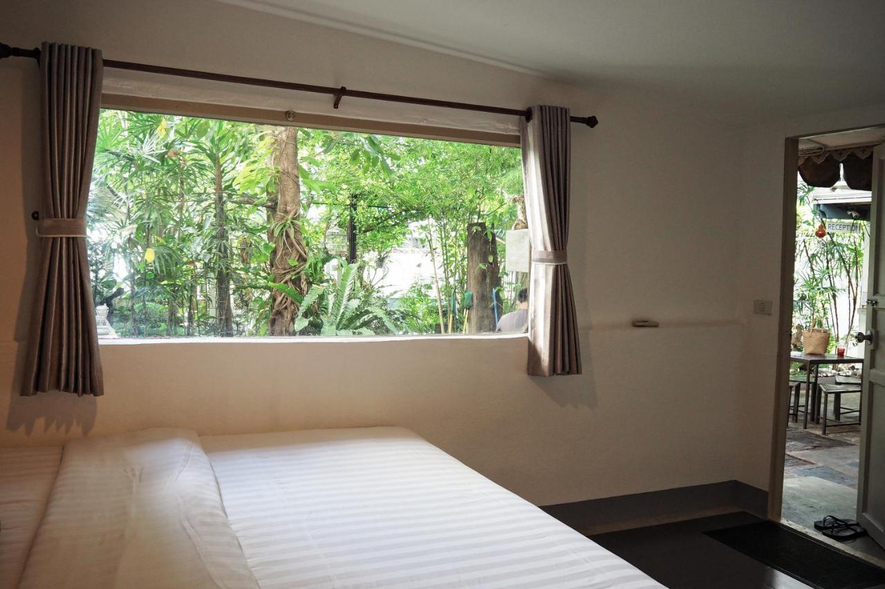 Stay With Me Guest House Chiang Mai Exterior foto