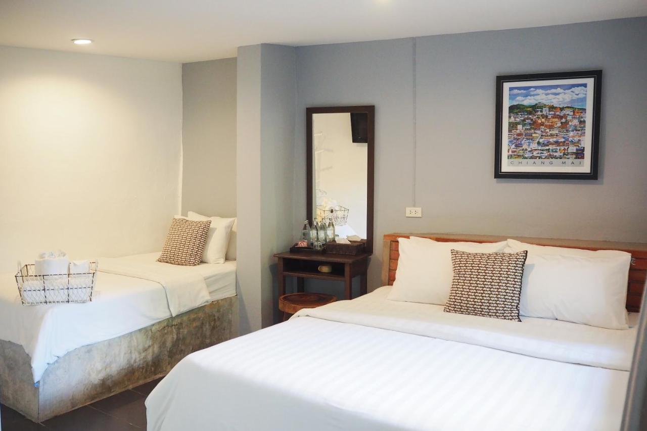 Stay With Me Guest House Chiang Mai Exterior foto